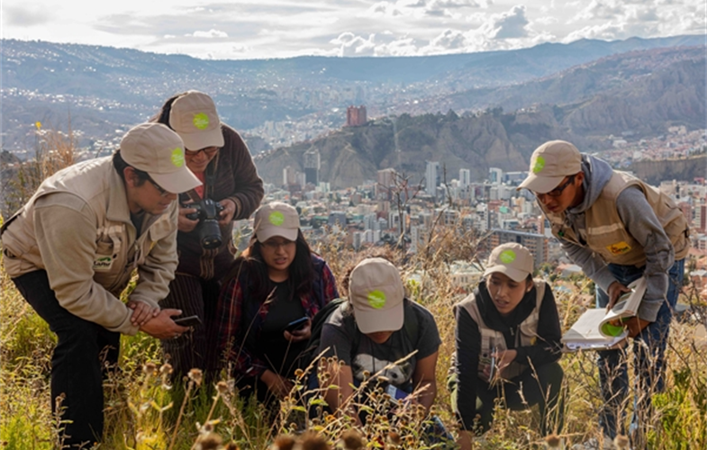 Participants in the City Nature Challenge in La Paz, Bolivia. CREDIT: Rob Wallace/WCS